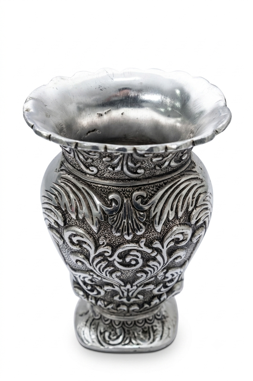 Royal Silver Plated Baroque Embossed Flower Vase / Flower Pot